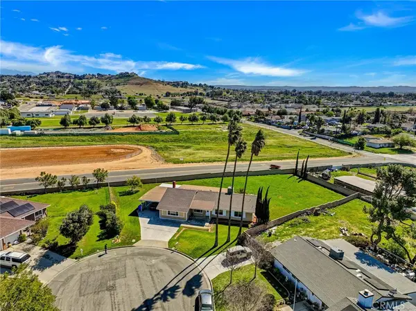 9210 Trailhead, Jurupa Valley, CA 92509