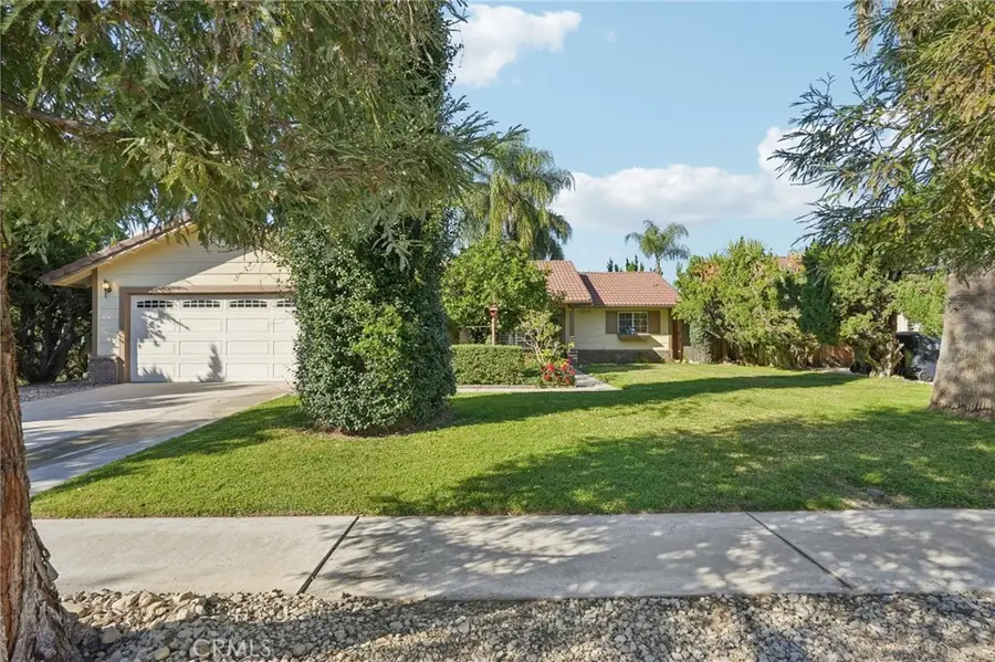 1011 Gail, Redlands, CA 92374 - #3