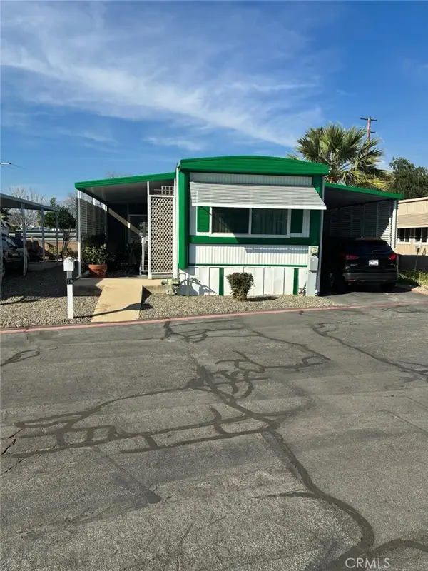 34480 County Line Road #19, Yucaipa, CA 92399