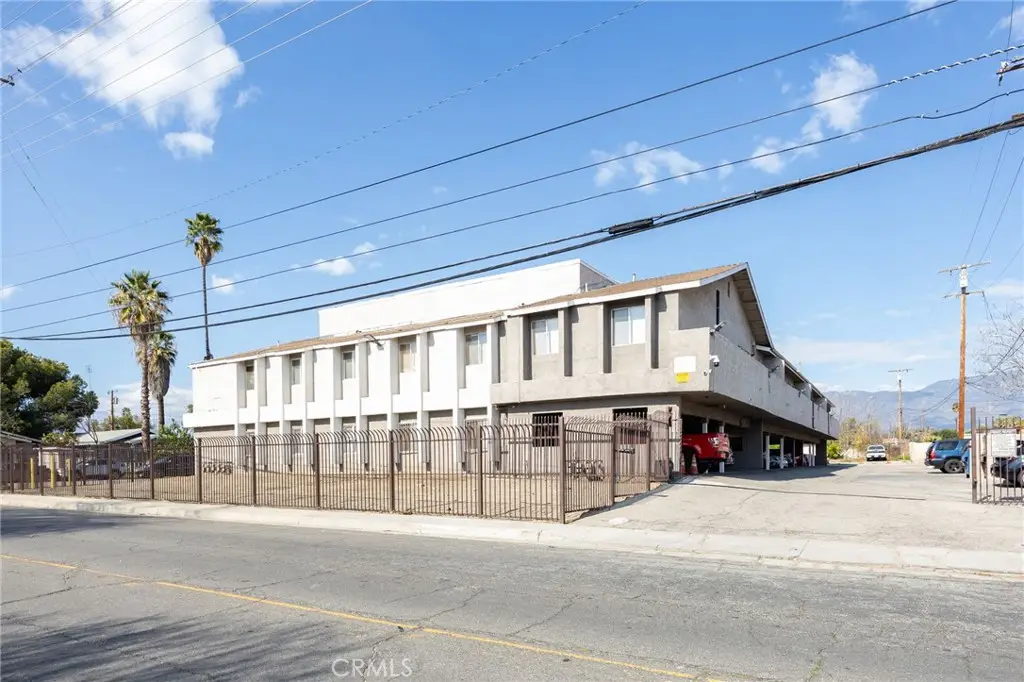 1319 Acacia, San Bernardino, CA 92405 - #1