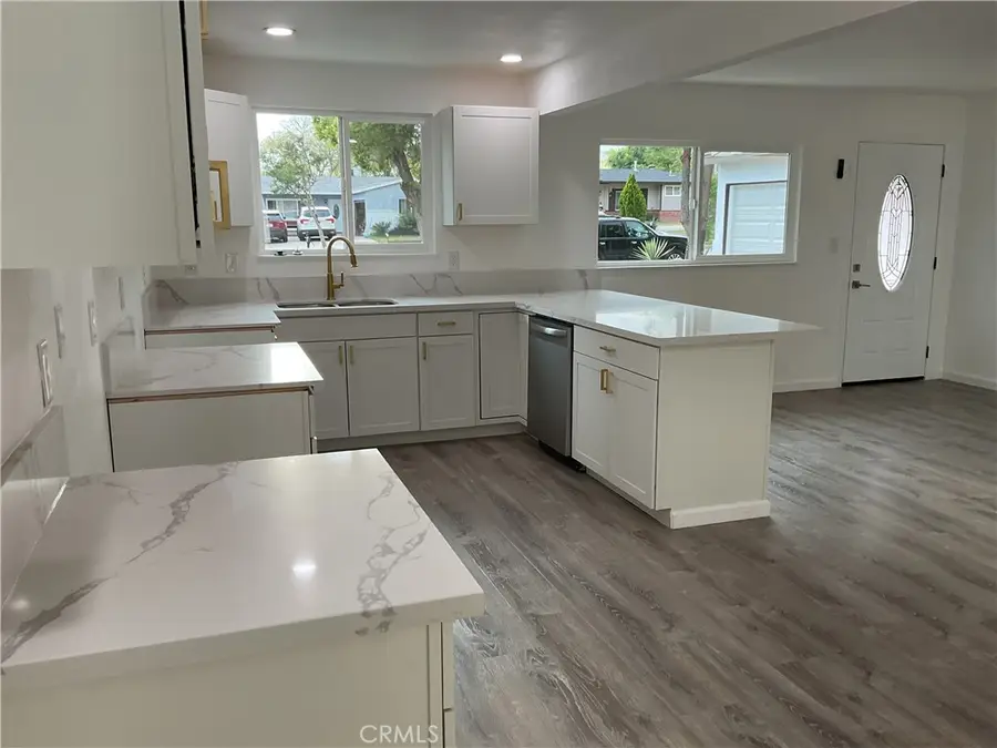 4925 N Stoddard, San Bernardino, CA 92407 - #3