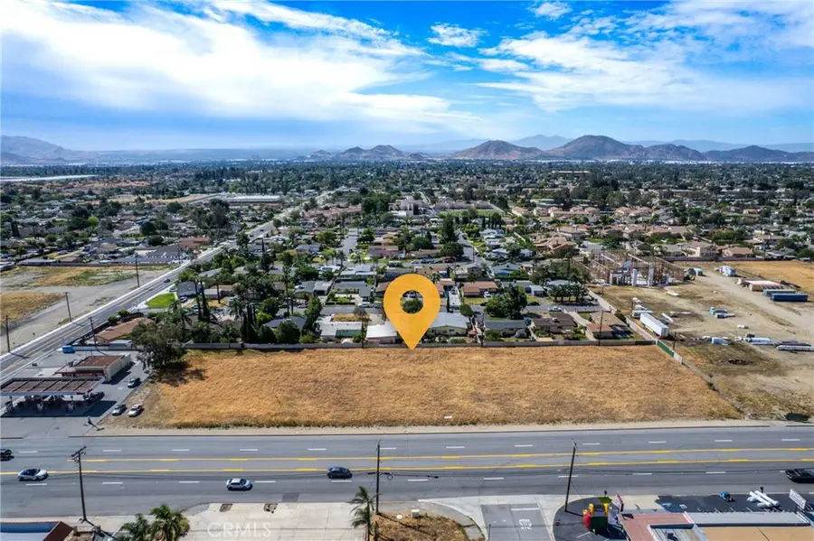 18045 Foothill, Fontana, CA 92335 - #3
