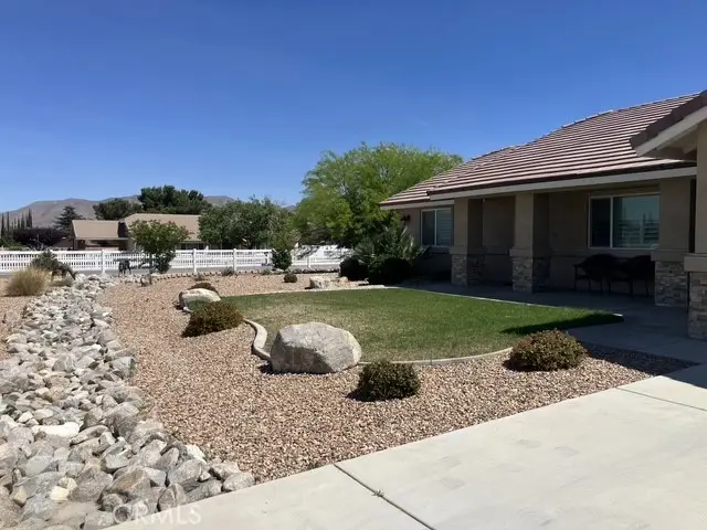 18155 Dunkirk, Hesperia, CA 92345 - #3