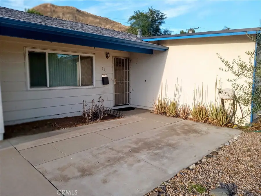 657 Glenhill Drive, Riverside, CA 92507 - #3
