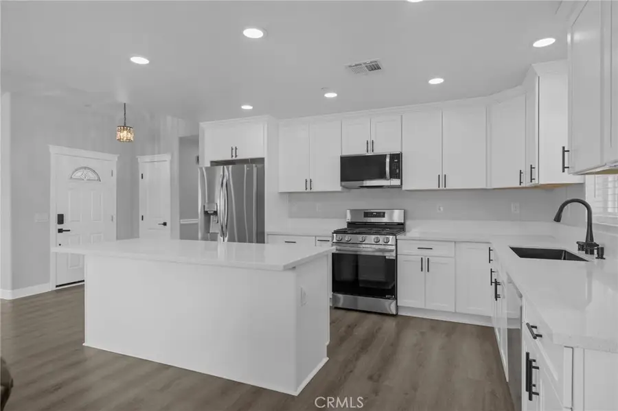 15770 Nassau Drive, Victorville, CA 92395 - #3