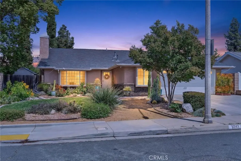 3243 Saratoga, Riverside, CA 92503 - #1