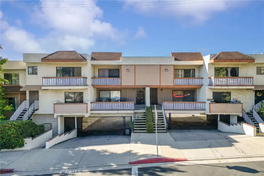10219 Pinewood #2, Tujunga, CA 91042 - #2