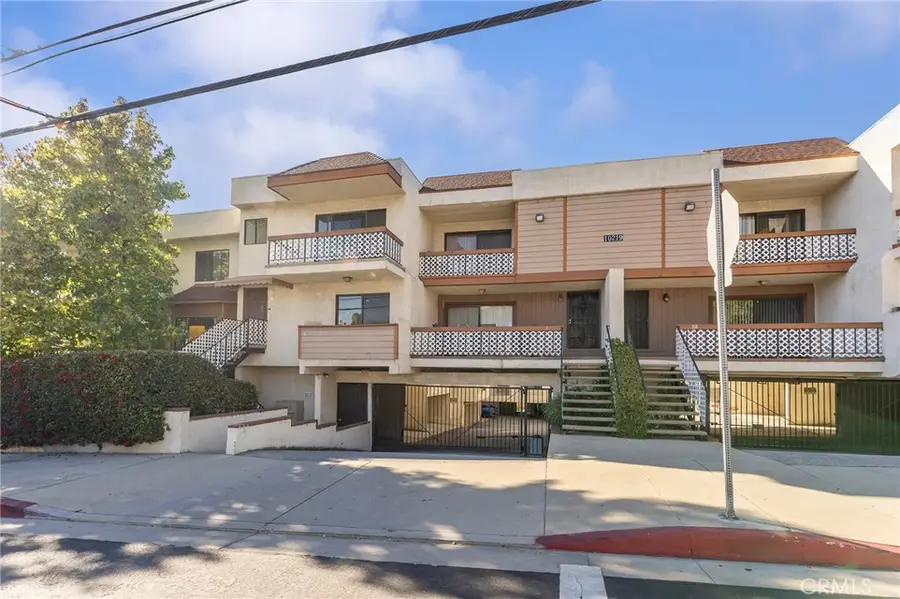 10219 Pinewood #2, Tujunga, CA 91042 - #3