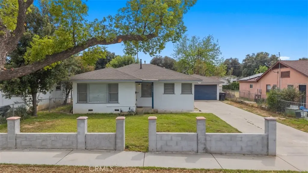 3498 Holding, Riverside, CA 92501 - #1
