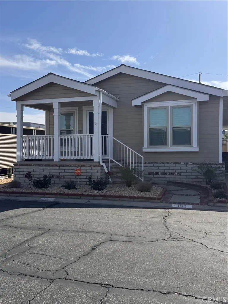 2205 W Acacia #190, Hemet, CA 92545 - #1