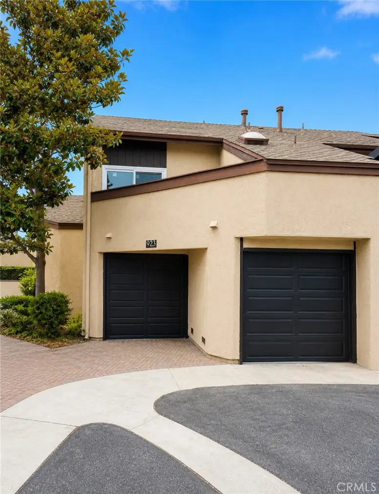 923 Hyde Court, Costa Mesa, CA 92626 - #1