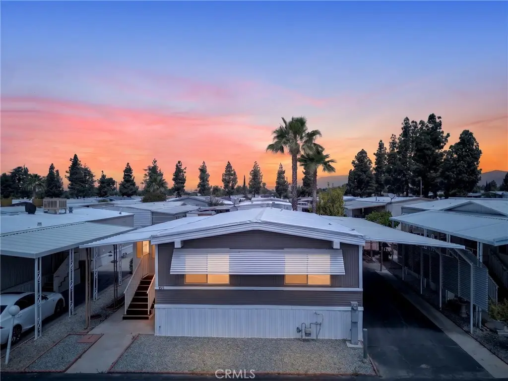 725 W Thornton Avenue #139, Hemet, CA 92543 - #1