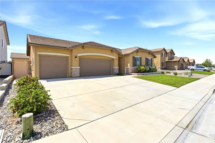 11414 Corte Los Laureles, Jurupa Valley, CA 91752 - #2