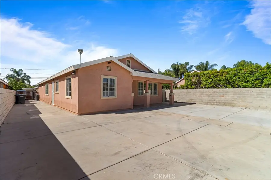 217 E 5th Street, Perris, CA 92570 - #3