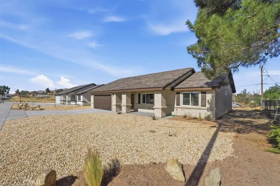 16135 Tawney Ridge Lane, Victorville, CA 92394 - #3