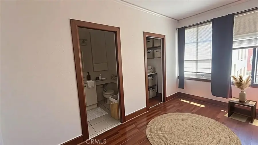 315 W 3rd, Long Beach, CA 90802 - #3
