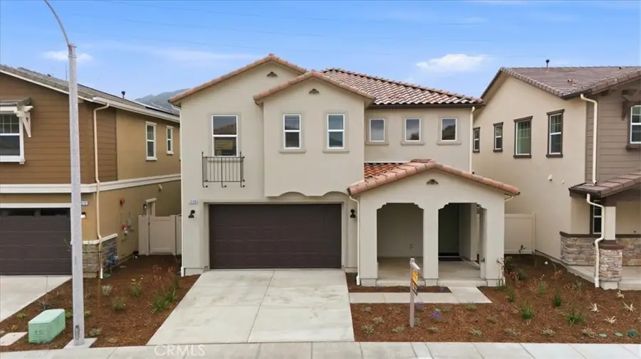 23708 Wilcox Drive, Newhall, CA 91321 - #2