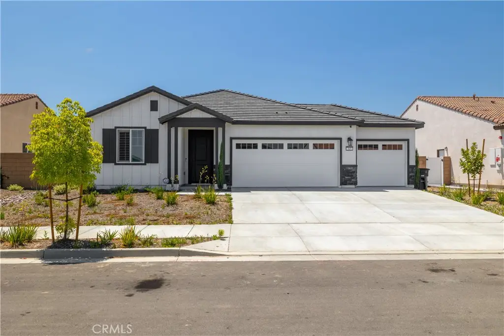 345 Charlton Street, Perris, CA 92570 - #1