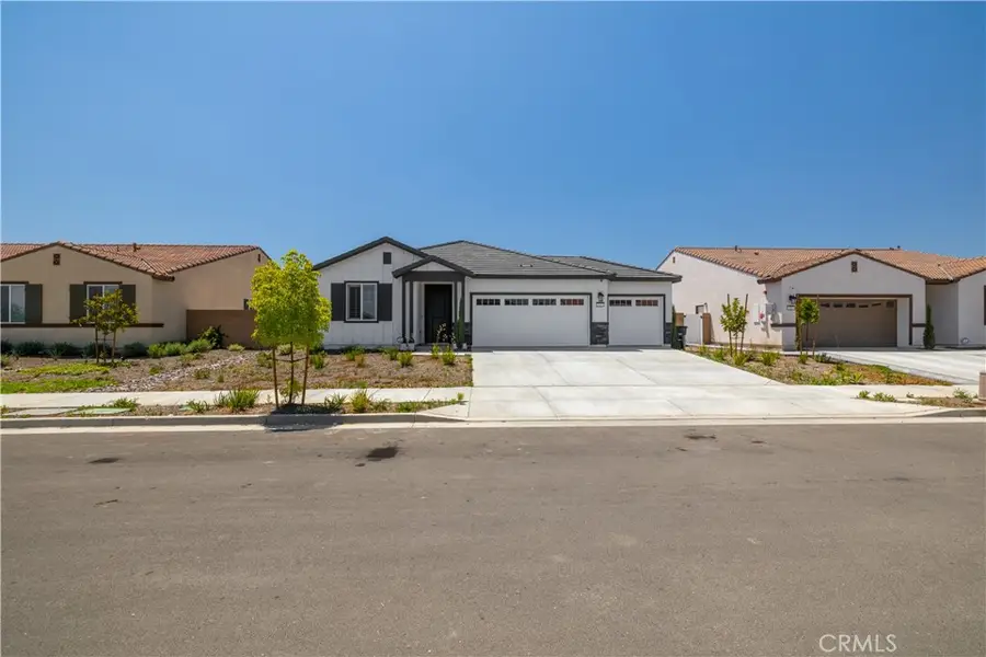 345 Charlton Street, Perris, CA 92570 - #2