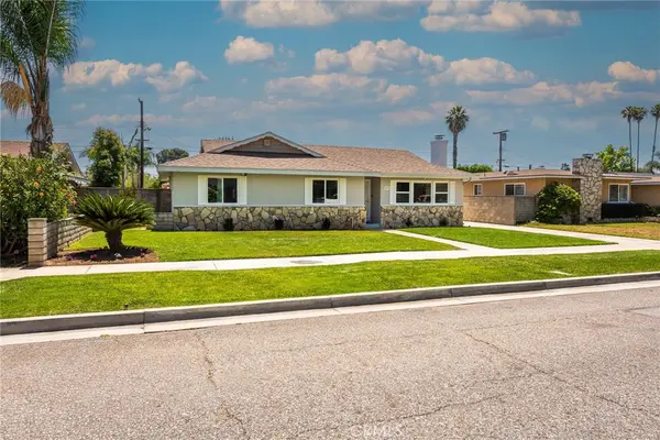 5470 Greenbrier Dr, Riverside, CA 92504