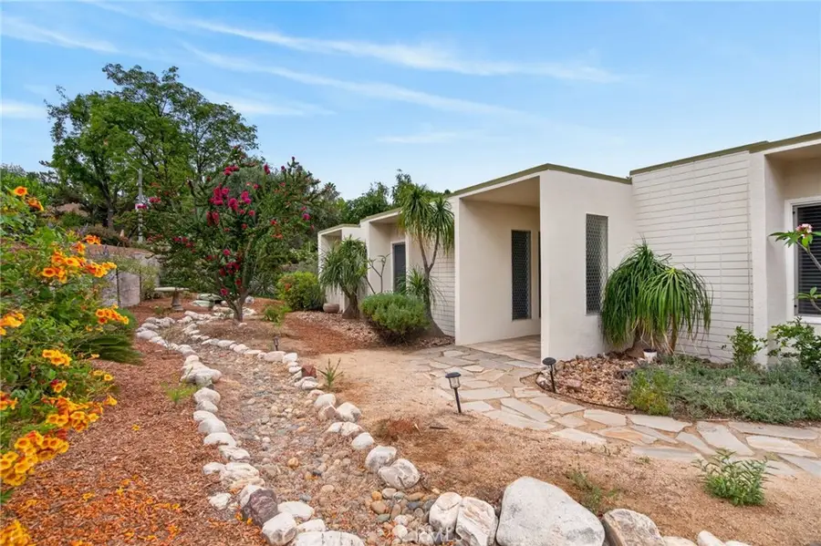 1184 Lyndhurst, Riverside, CA 92507 - #2