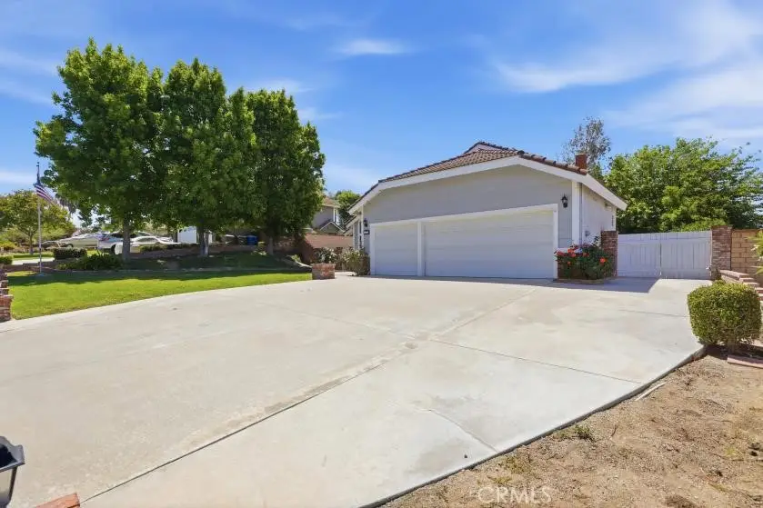 1272 Via Vista, Riverside, CA 92506 - #2