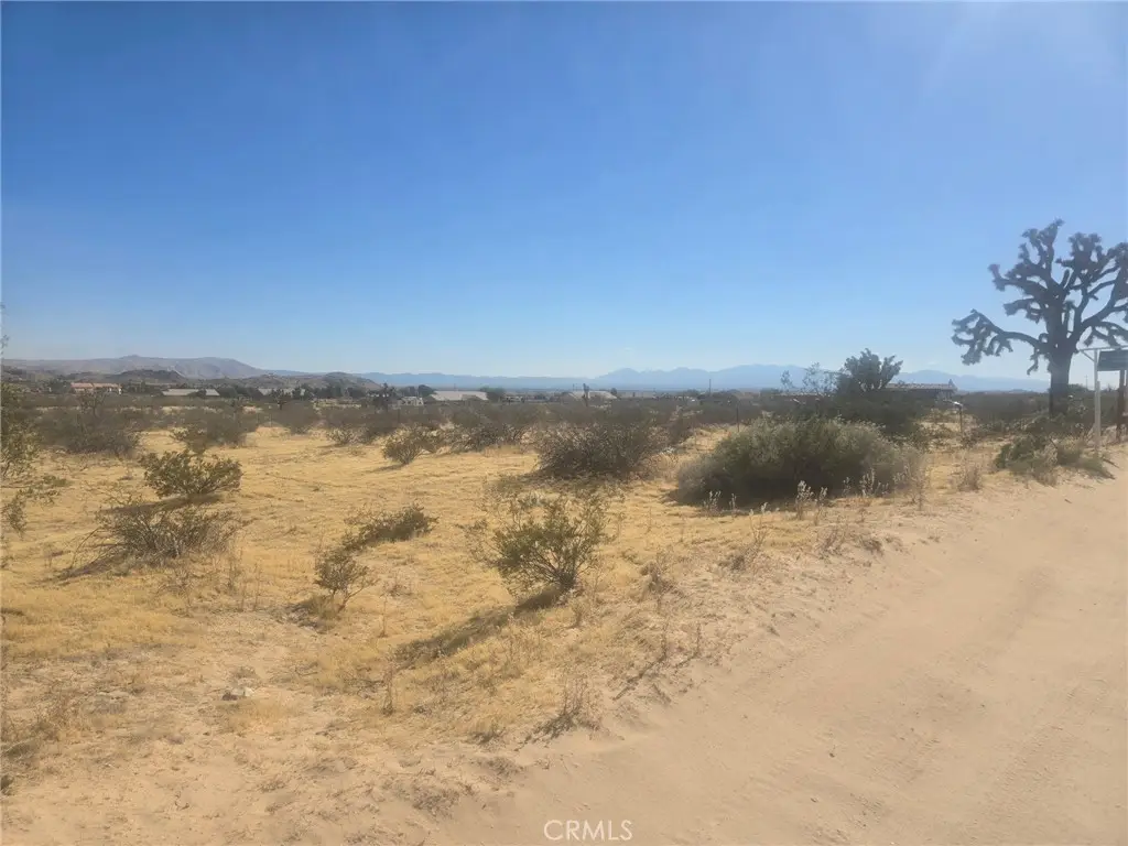 0 Cahuilla, Apple Valley, CA 92307 - #1