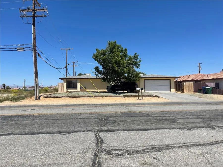 9389 N Loop Boulevard, California City, CA 93505 - #3