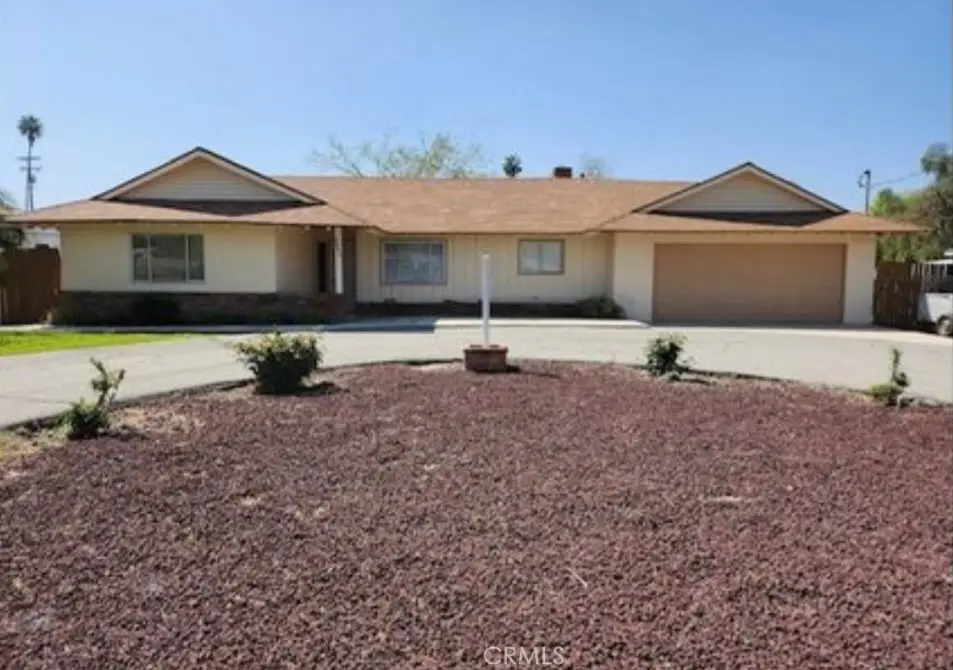 2043 E Oakland, Hemet, CA 92544 - #1