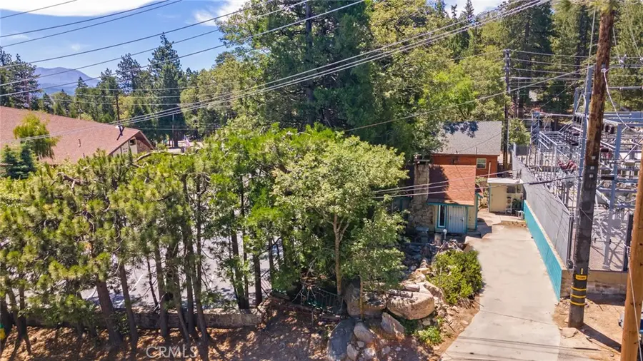 27601 Weirwood Drive, Lake Arrowhead, CA 92352 - #2