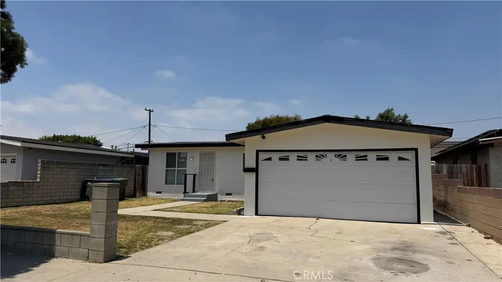 131 W 222nd, Carson, CA 90745 - #1