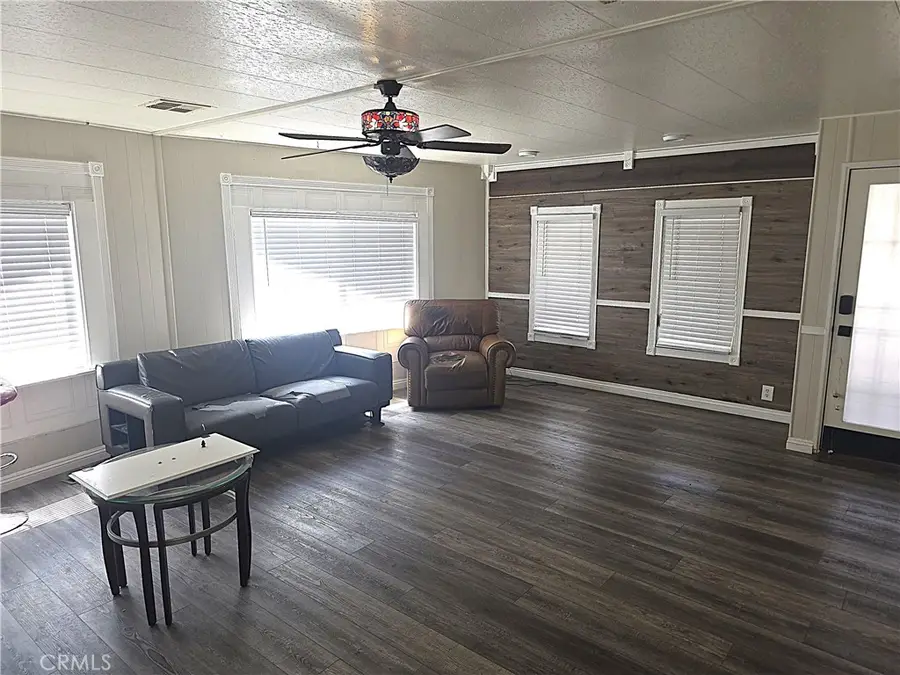 1239 Brentwood, Hemet, CA 92545 - #3