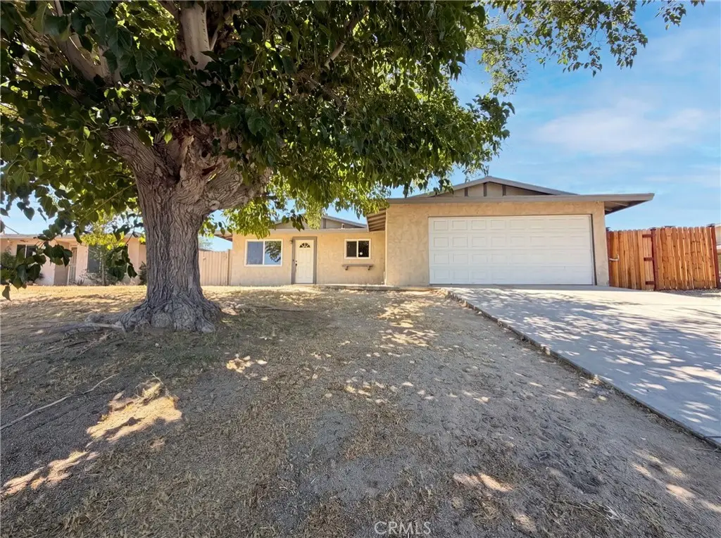 15929 La Verida, Victorville, CA 92395 - #1