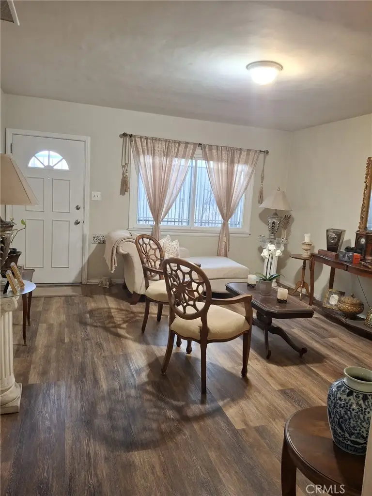 1346 W Century, Los Angeles, CA 90044 - #2