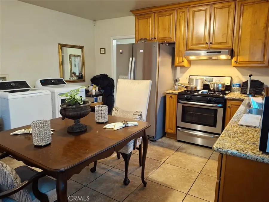 1346 W Century, Los Angeles, CA 90044 - #3