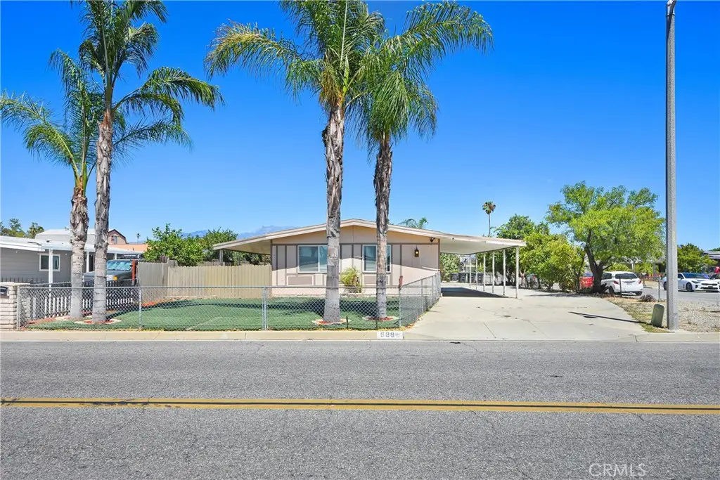 588 N Gilbert, Hemet, CA 92543 - #1