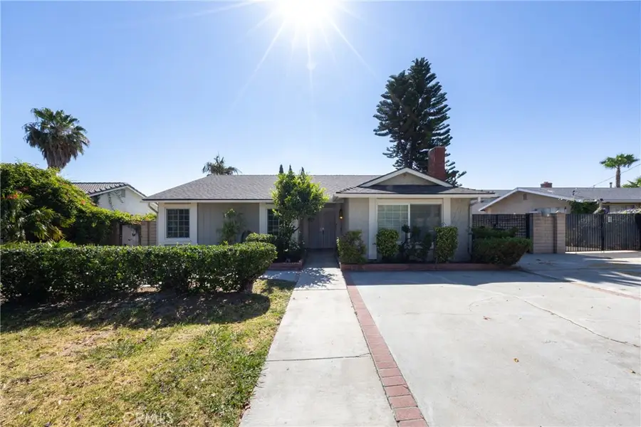 2073 S Lincoln, Corona, CA 92882 - #2