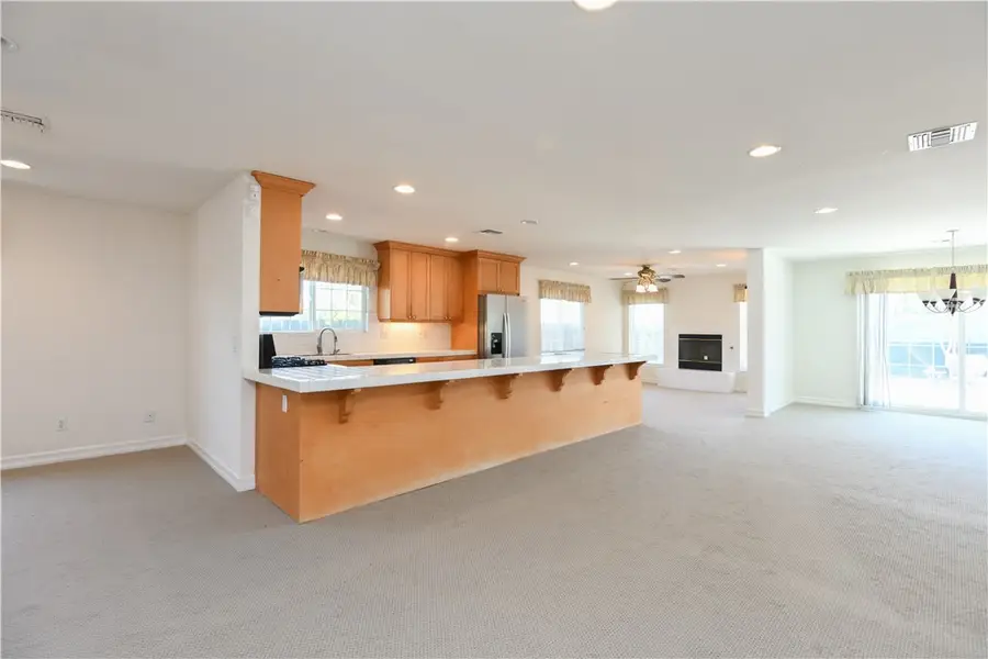 25481 Foothill Drive E, San Bernardino, CA 92404 - #3