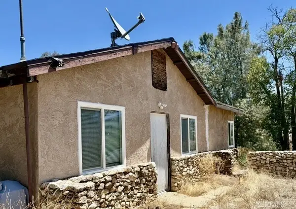 32801 Red Mountain Road, Hemet, CA 92544