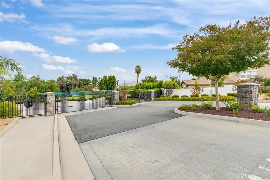 1261 Pamplona Drive, Riverside, CA 92508 - #3
