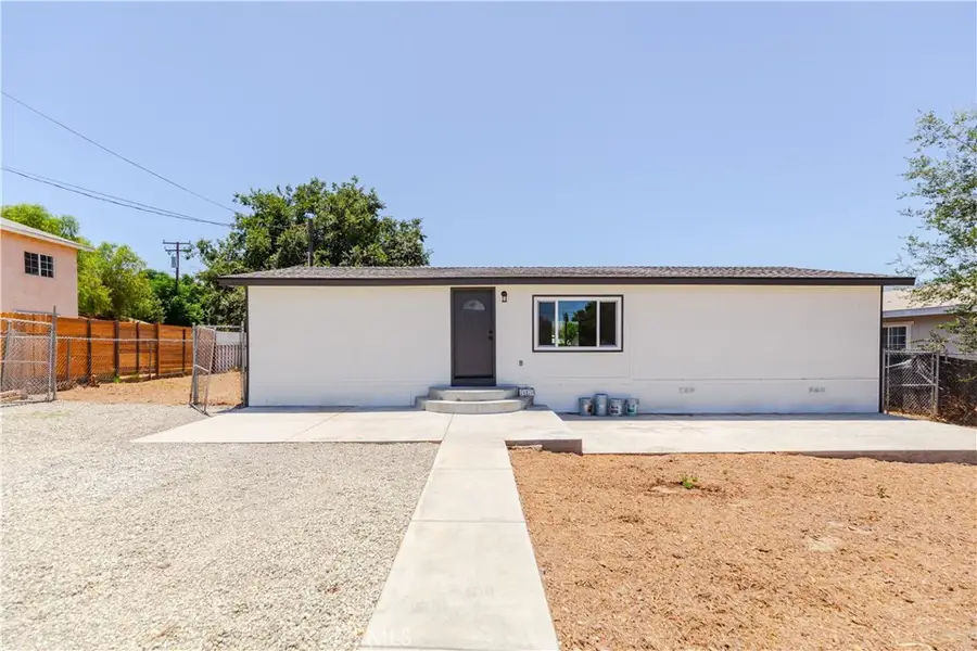 21225 Victorian, Wildomar, CA 92595 - #2
