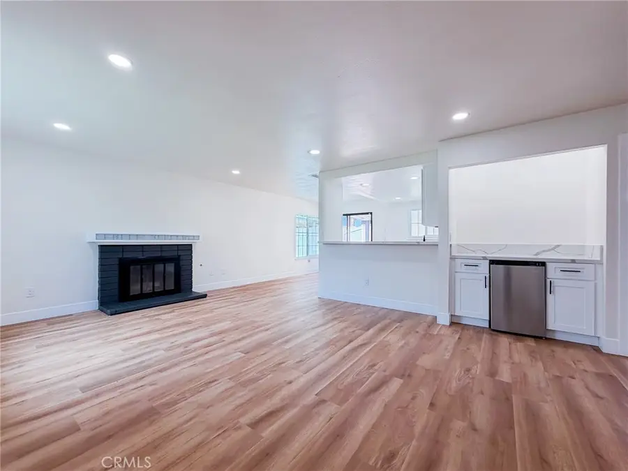2127 Valleywood, Colton, CA 92324 - #3