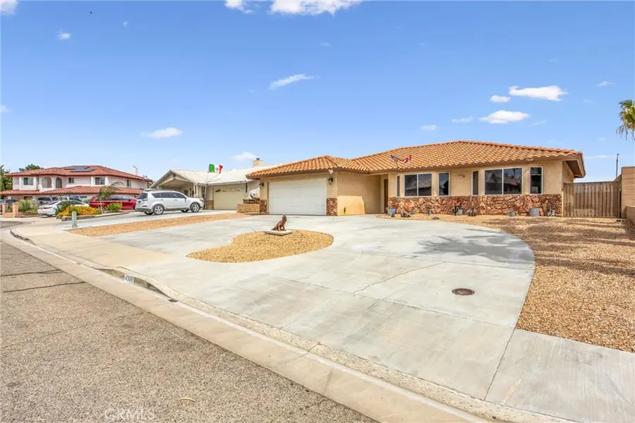 14348 Northpark, Hesperia, CA 92345 - #3