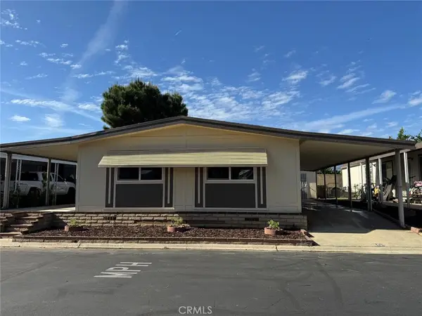 1601 S Garey Avenue #16, Pomona, CA 91766