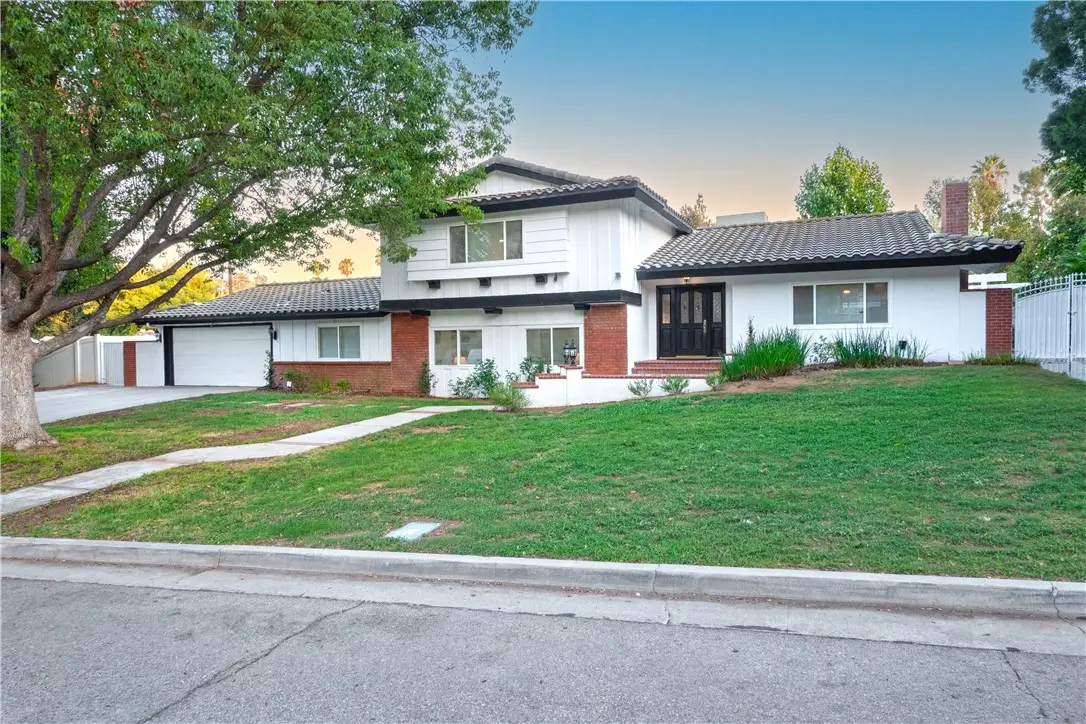 2350 Shadow Hill Drive, Riverside, CA 92506 - #1