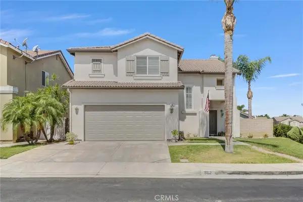 962 Redtail Drive, Corona, CA 92879