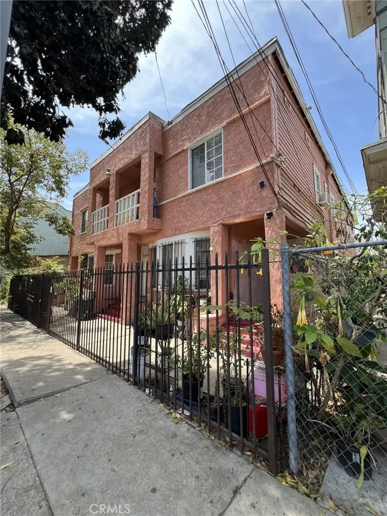 1943 Estrella Avenue, Los Angeles, CA 90007 - #1