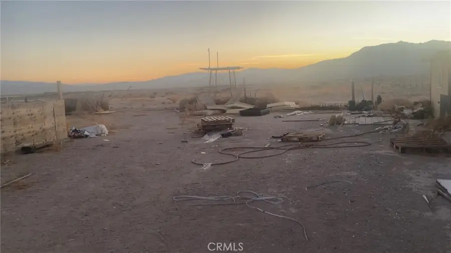 15220 Wolf Haven, Lucerne Valley, CA 92356 - #2