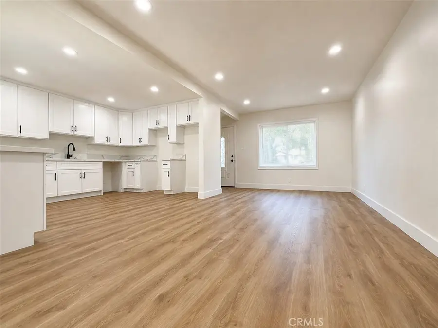 10807 Dumond, Bloomington, CA 92316 - #3