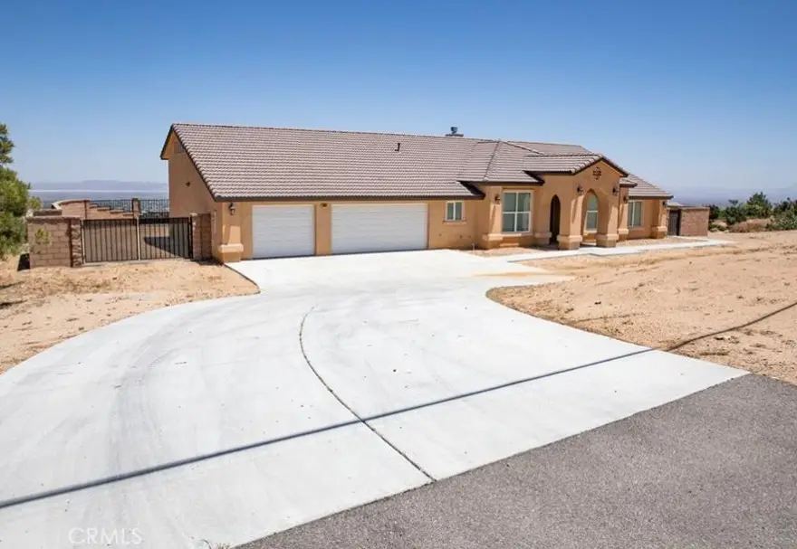 3050 Snow Line, Pinon Hills, CA 92372 - #2